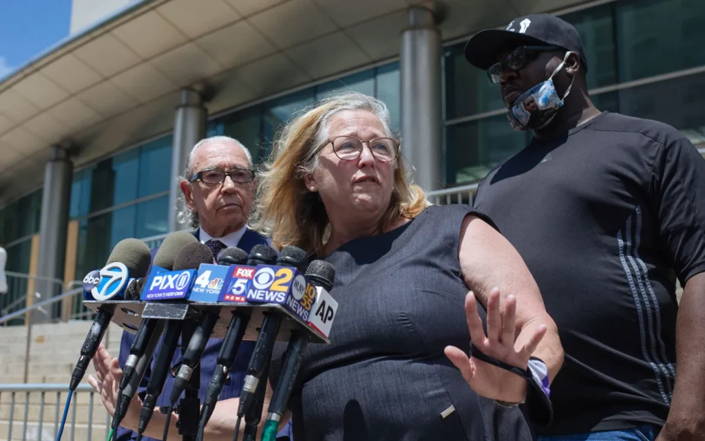 Queens Defenders founder Lori Zeno plans guilty plea in federal fraud case