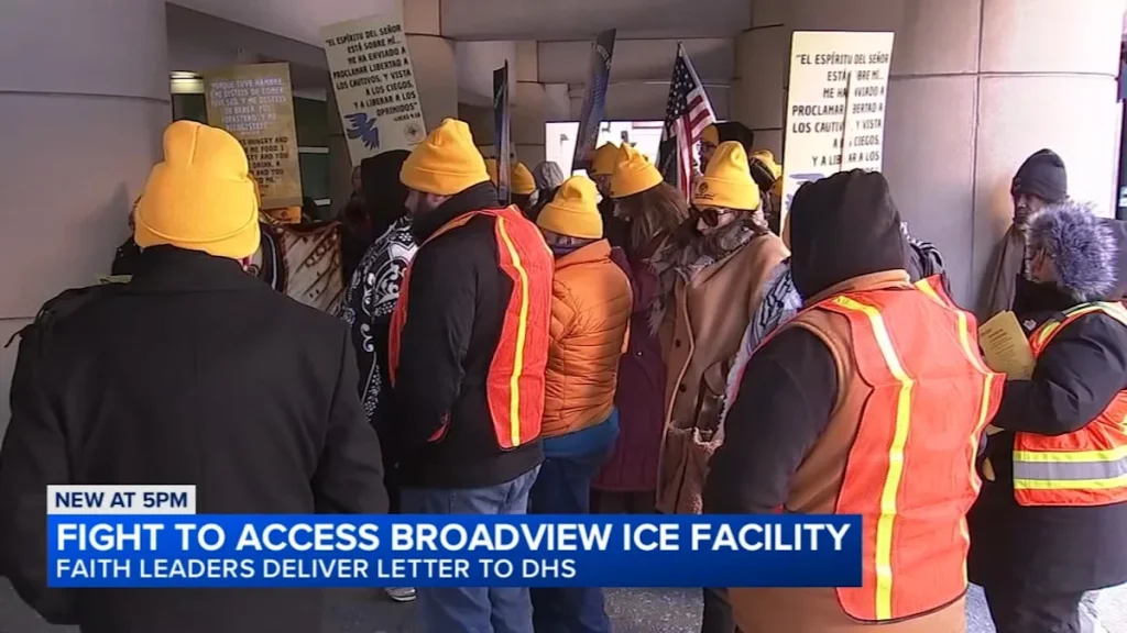 Catholic faith leaders demand access to Broadview ICE facility for Christmas