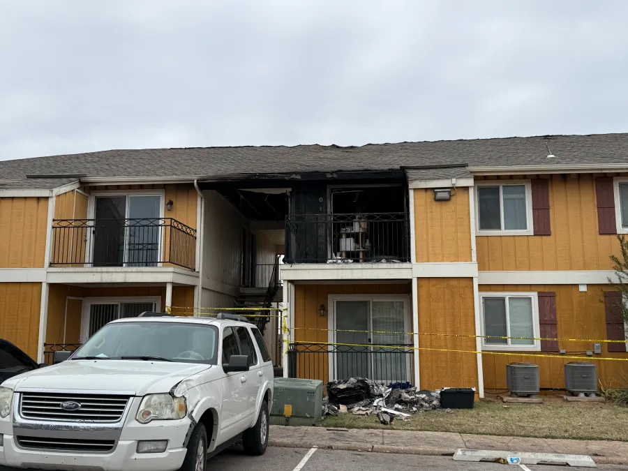 Residents at NW OKC apartment recall “scary” Saturday fire