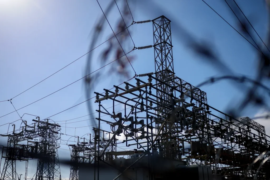 State reins in profits for PG&E, other utilities, as bill debate rages