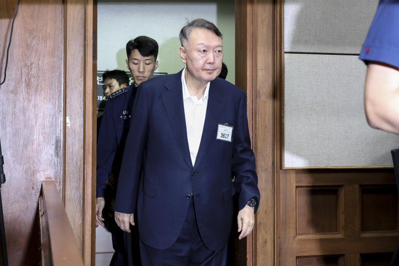 Probe: South Korean military dropped leaflets over North Korea 23 times last year