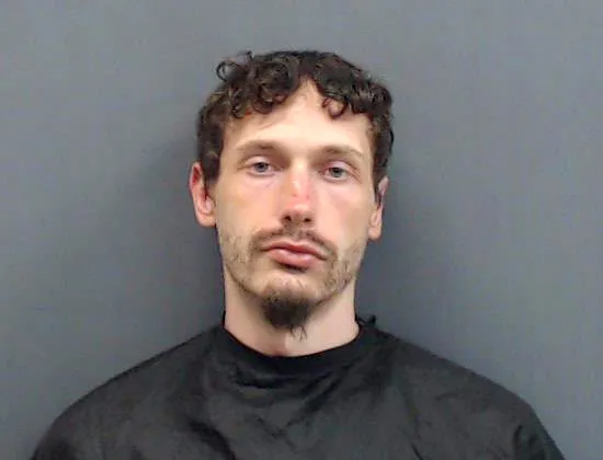 In letters, suspect in homicide of Longview Taco Bell employee claims conspiracy