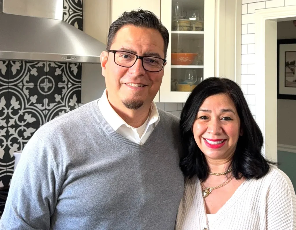 San Jose family opens home to people fleeing Valley Fair shooting