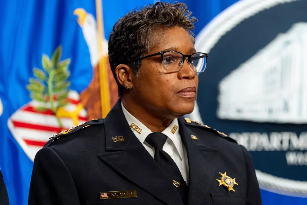 D.C. police chief bullied staff, threatened demotions in order to manipulate crime data, report says