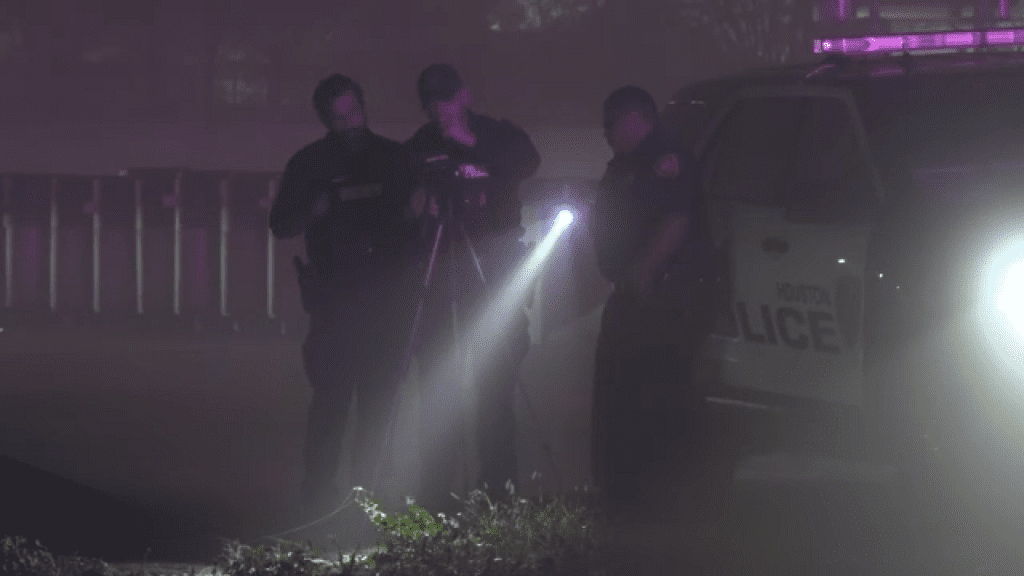 1 killed, 3 others critically hurt in single vehicle rollover crash in northeast Houston, HPD says