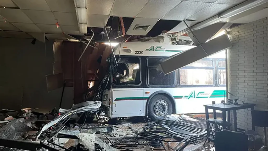 AC Transit Bus Crashes Into Oakland Building, Injuring 11