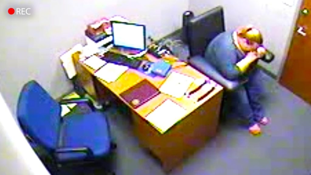 Wife Discovers Her Husband’s Horrifying Secret