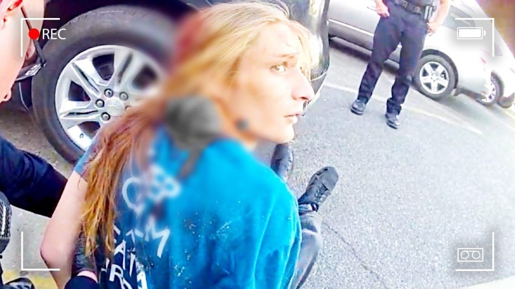 Man Slashes 8-Year-Old’s Neck, Crowd Instantly Fights Back