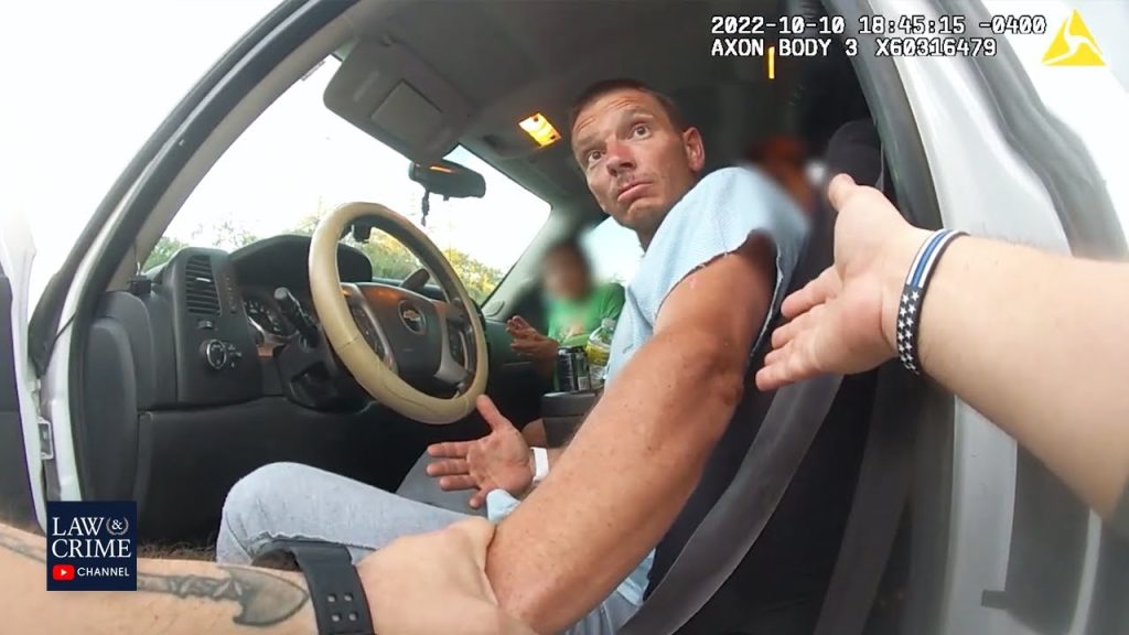 That’s Not My Dad’: Cop Rescues Two Kids From Alleged Kidnapper