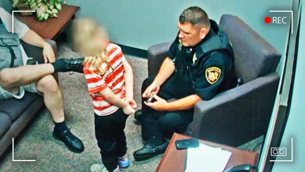 7-Year-Old Girl Reveals Mom’s Horrifying Secret