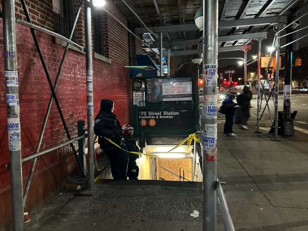 Shooting inside Bronx subway station startles strap-hangers; shell casing recovered: cops