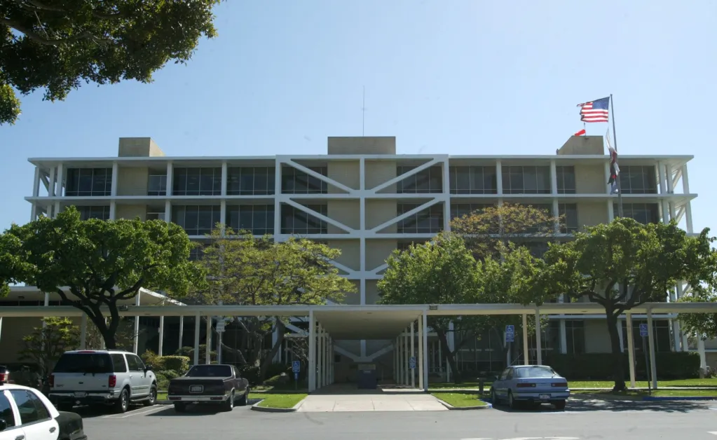Costa Mesa to invest opioid settlement money in recovery and prevention programs for the homeless
-