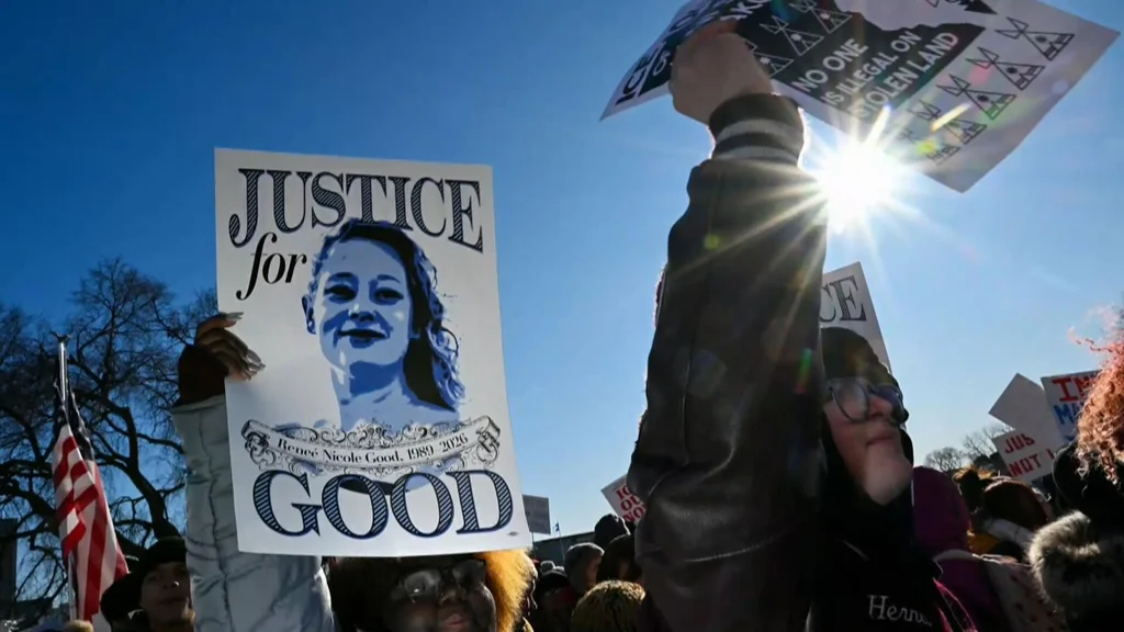 Trump warns of ‘DAY OF RECKONING & RETRIBUTION’ for ICE agent Renee Good