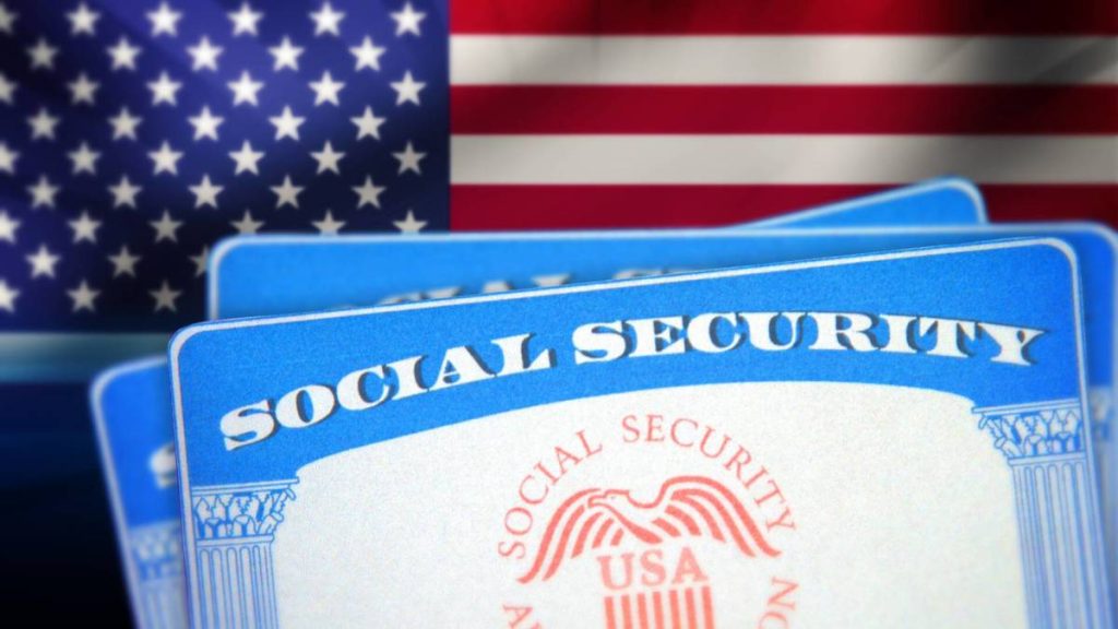 AARP flags don't-miss Social Security, 401(k) changes
-