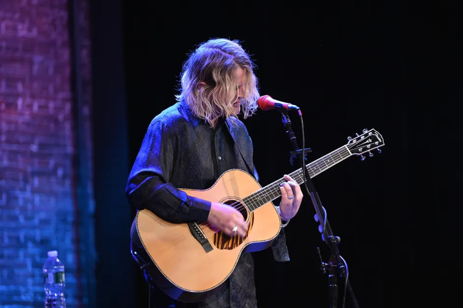 Royel Otis Guitarist Can’t Identify Reddit Sex Misconduct Accusers, Judge Says