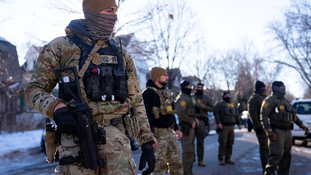 1,500 soldiers on standby for Minneapolis deployment