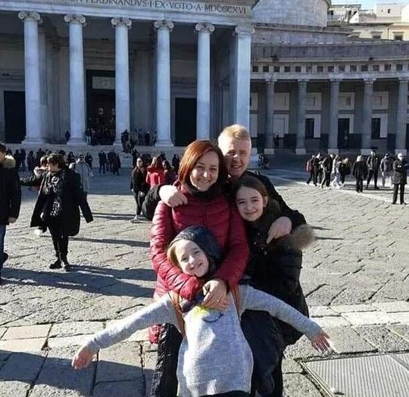 Christmas food poisoning mystery as mom and daughter die with horror symptoms