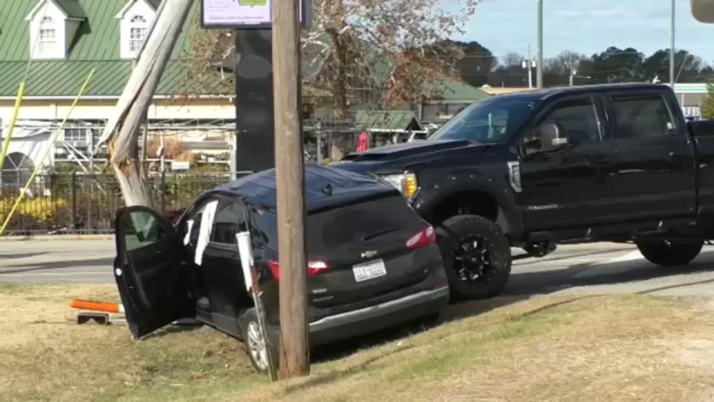 Deadly crash in Harnett County causes power pole collapse, road closure