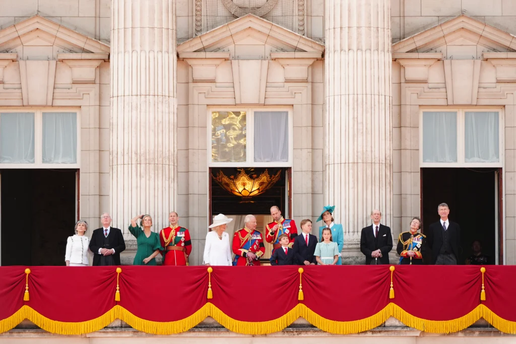 Britain’s Royal Family is hiring someone to write their letters: It’s based at Buckingham Palace, comes with free lunch, and pays $43,000 a year