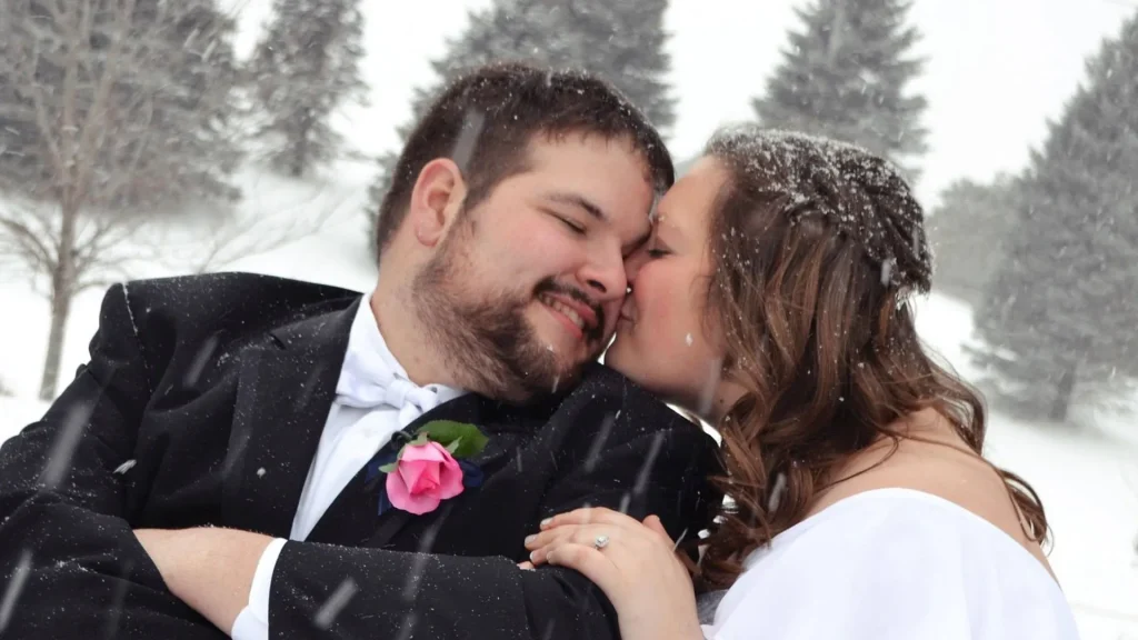 Ex-Mormon wife's regret: marrying husband at 18 after two months