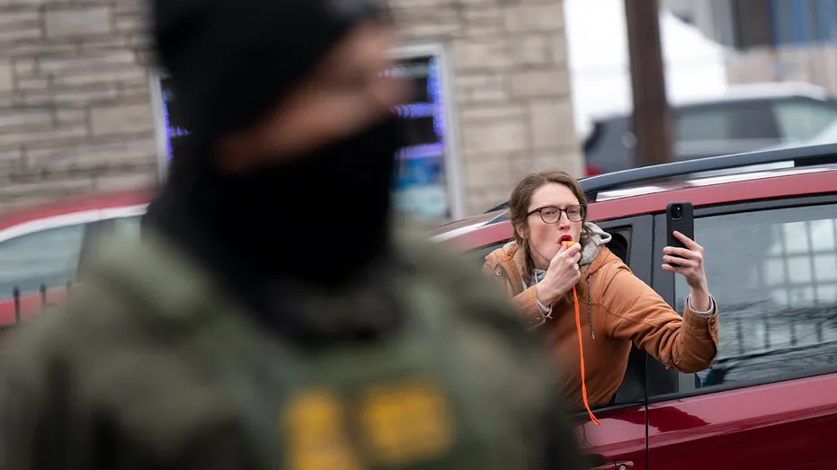 NYC Democratic Socialists to Train 4,000 Activists for ICE Response