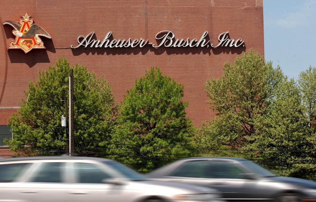 [BUSINESS TYPE] opens new location at [SPECIFIC VENUE/AREA]: [detail]
- Possible Title: New Company Set to Take Over Anheuser-Busch Building in Newark