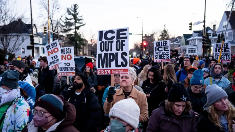 Minneapolis cancels school for the week after deadly ICE shooting