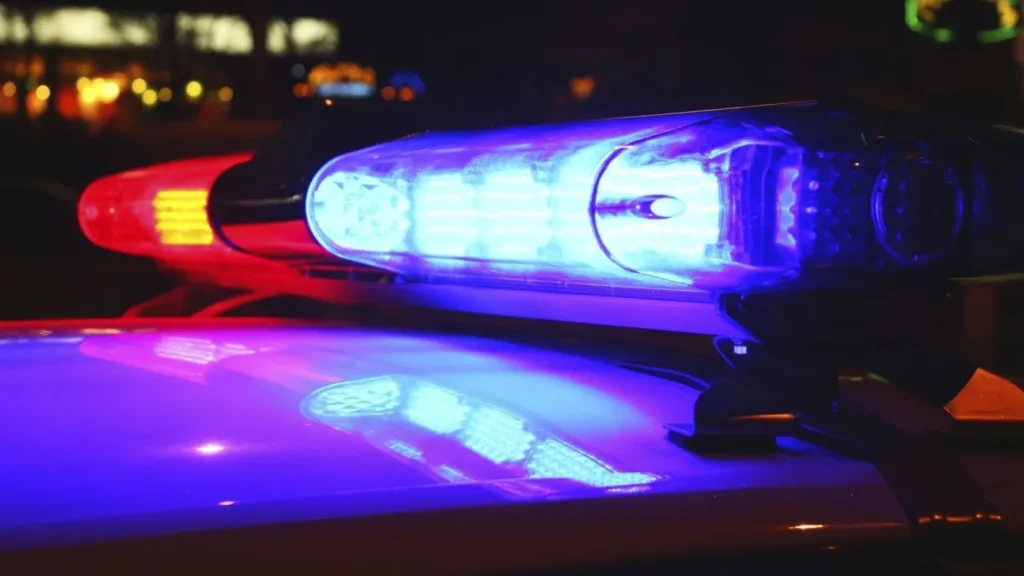 Police: Juveniles allege masked individuals robbed them at gunpoint at CT apartment