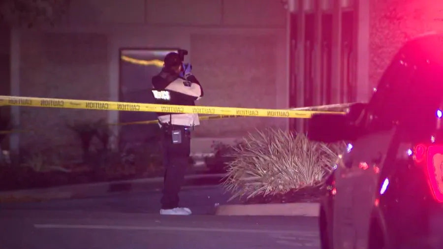 Austin police investigate first possible homicide of 2026 at strip mall on West Anderson Lane