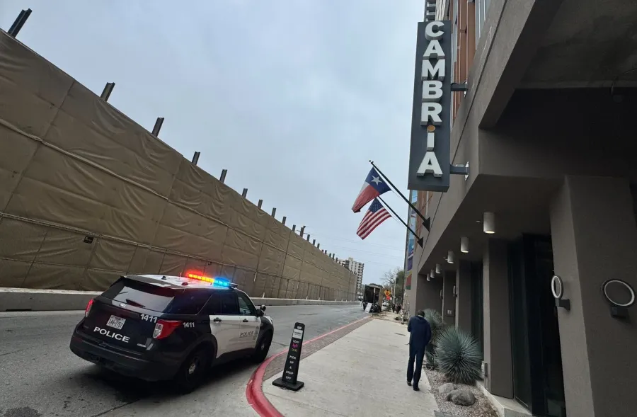 Affidavit: Man shot, killed in Austin hotel room after dispute over damages to crashed car