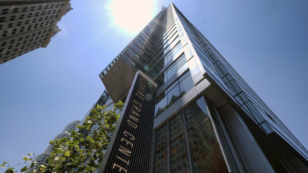 Angelenos tackle the Fight For Air Climb at Wilshire Grand Center
