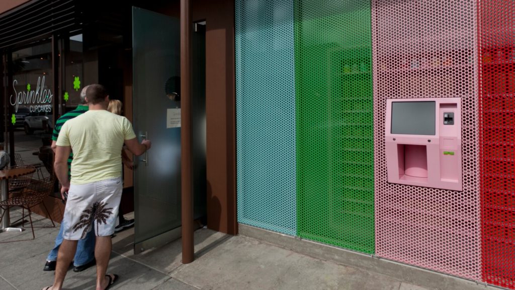 Sprinkles Cupcakes, company with iconic cupcake ATMs, shuts down