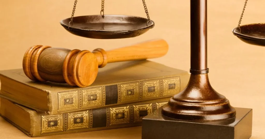 Virginia attorney suspended by state bar for encouraging client to lie