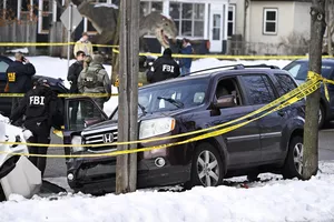 Star Tribune identifies ICE agent who fatally shot woman in Minneapolis – Thu, 08 Jan 2026 PST