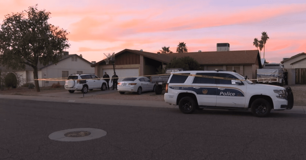 Two people found dead near I-17 and Bell Road in Phoenix: Tragic discovery