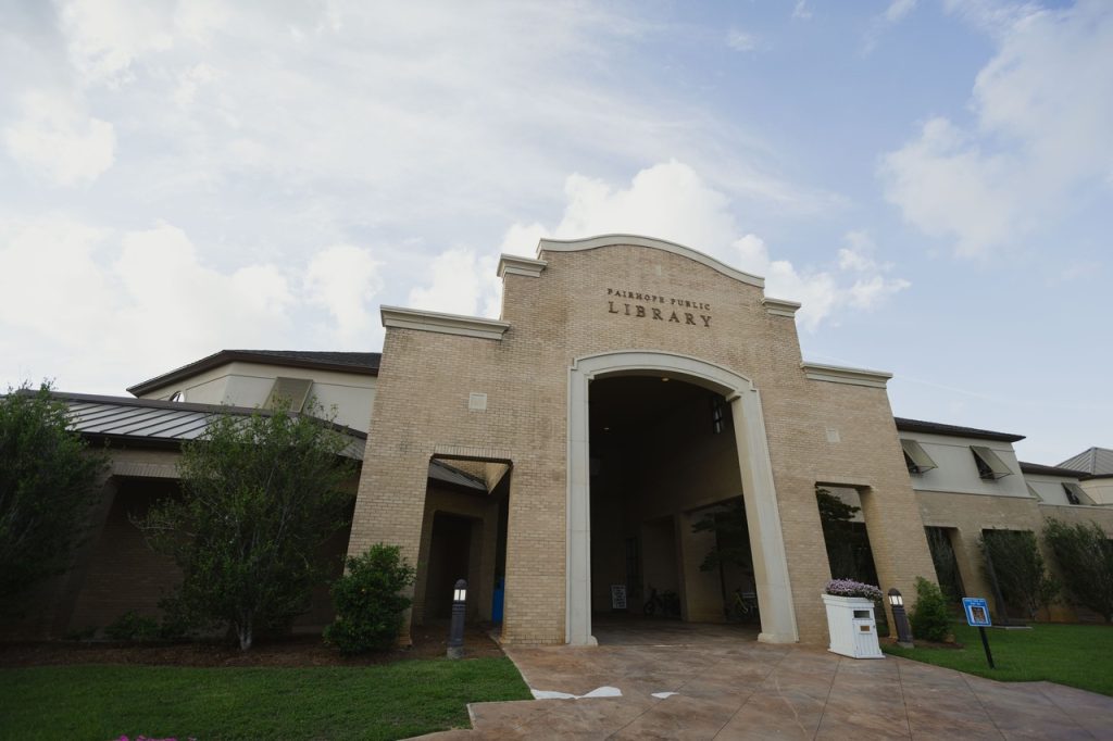 AL GOP chair clashes with Fairhope over library books: ‘Ambush’