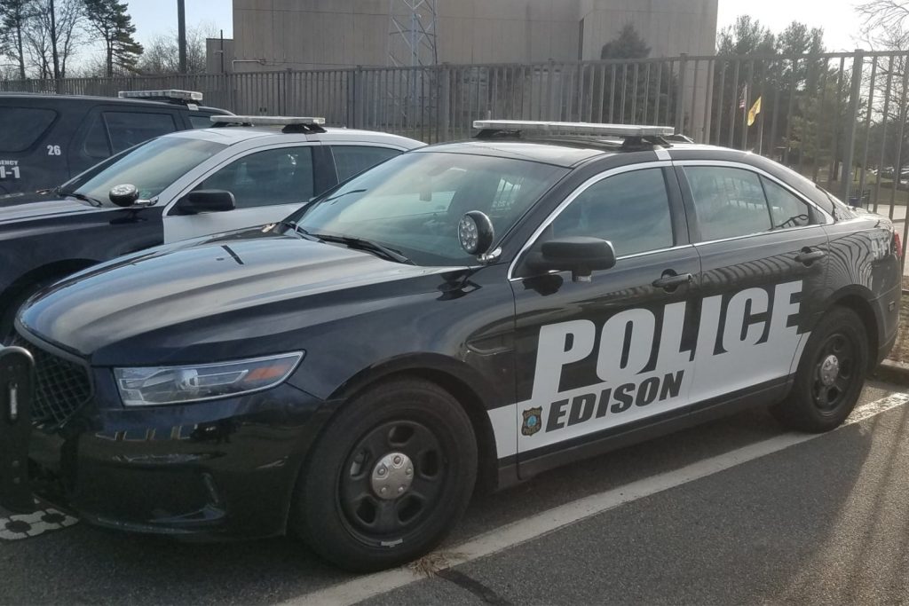 Teen charged after 17-year-old girl killed in Edison home