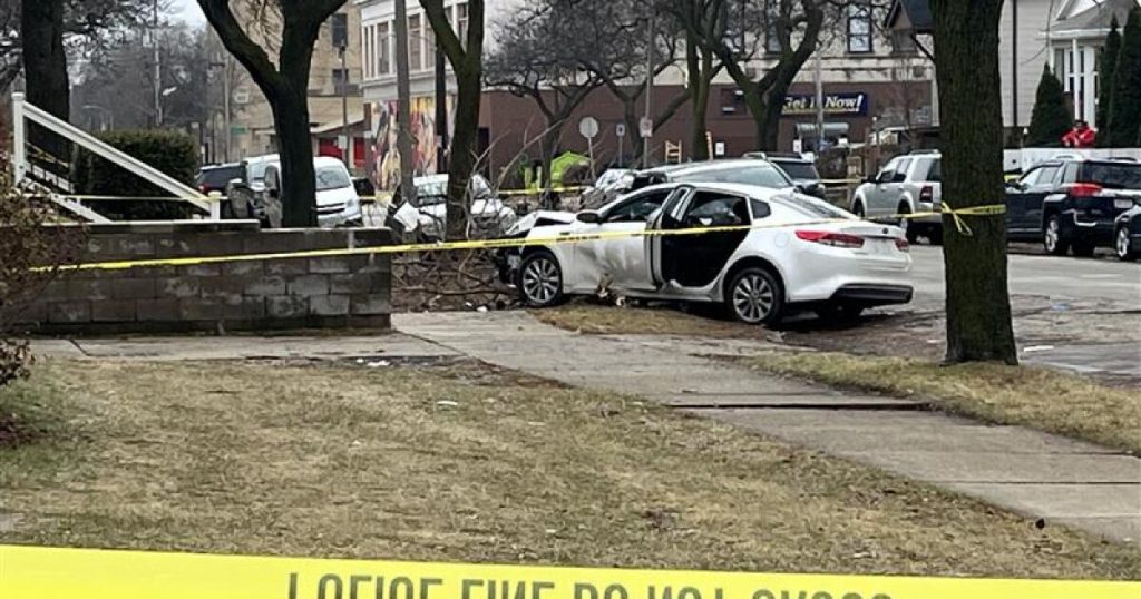 Teen seriously injured in Milwaukee shooting between two vehicles that ended in crash
