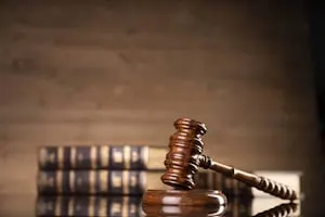 Husband of postal worker sentenced for mail theft scheme