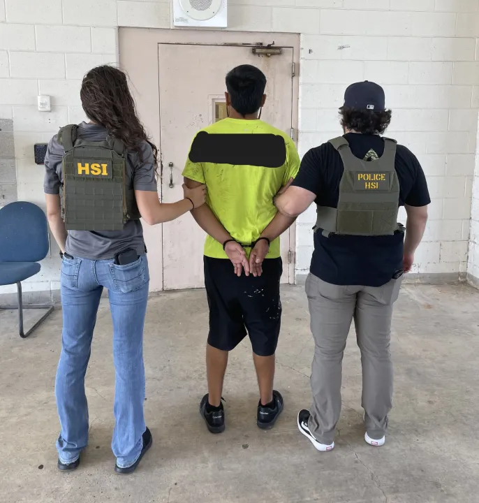 ICE Raiding Border Construction Sites Without Warrants: Builders’ Group