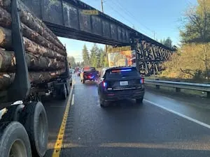 Juvenile in crisis found on train trestle in Yelm