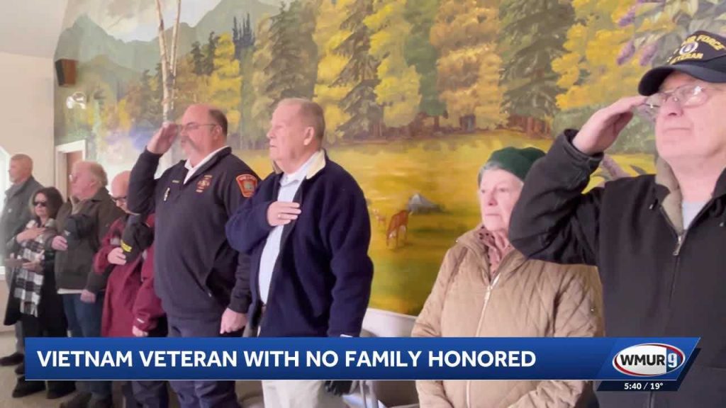 Strangers, veterans honor Vietnam vet with no family at funeral