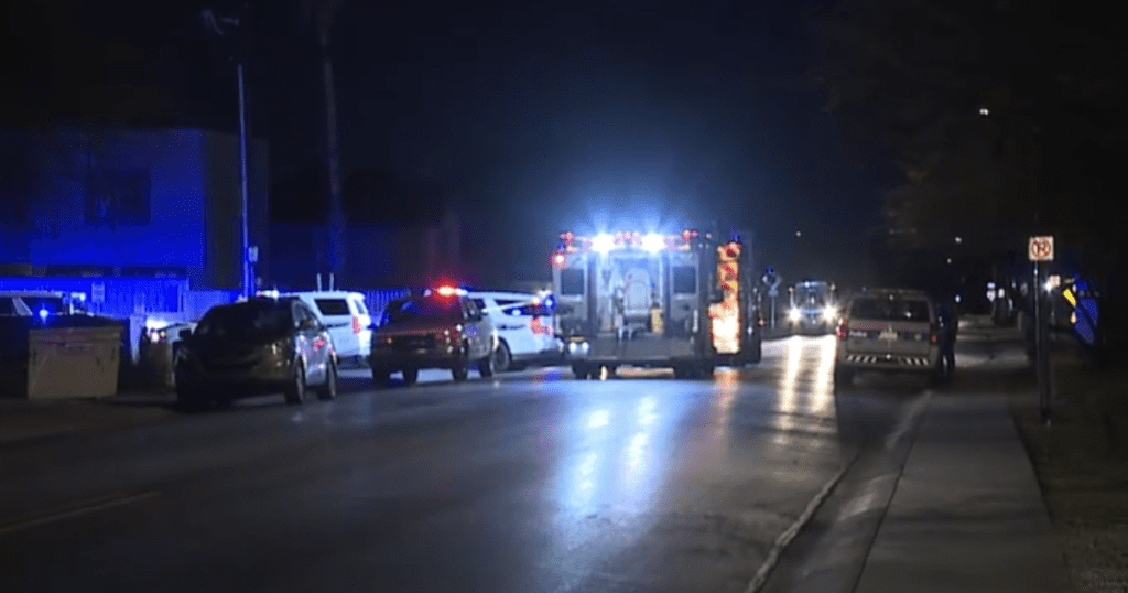 One dead, one detained after deadly fight between brothers in Phoenix