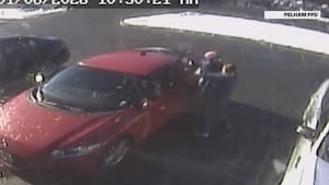 Road rage incident in Mass. leads to knife attack in parking lot of NH smoke shop, police say