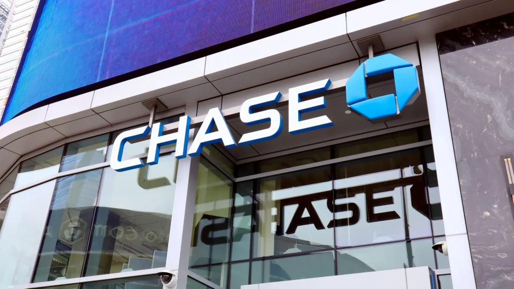 Chase Bank offers up to $3,000 in free money for select customers – act before April 15