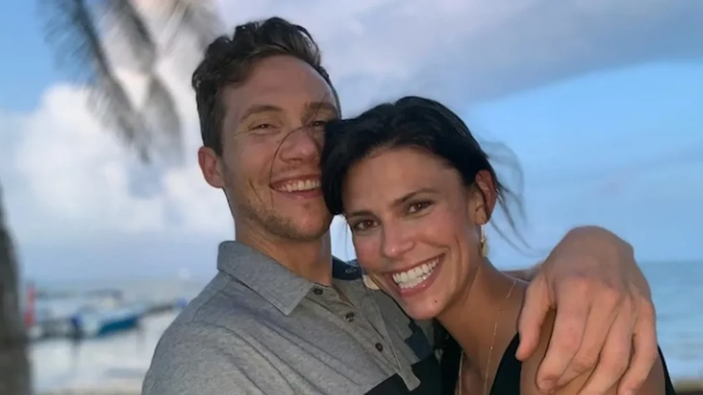 Chilling clue in mysterious murder of Ohio dentist & wife as neighbor talks break-in attempt days before killing