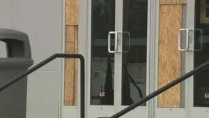 17-year-old arrested in metro Atlanta movie theater shooting