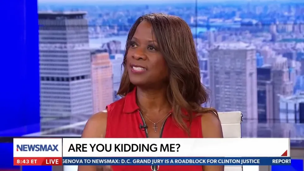 ‘That is criminal!’ MAGA pundit rages as women expose ICE agents on dating apps