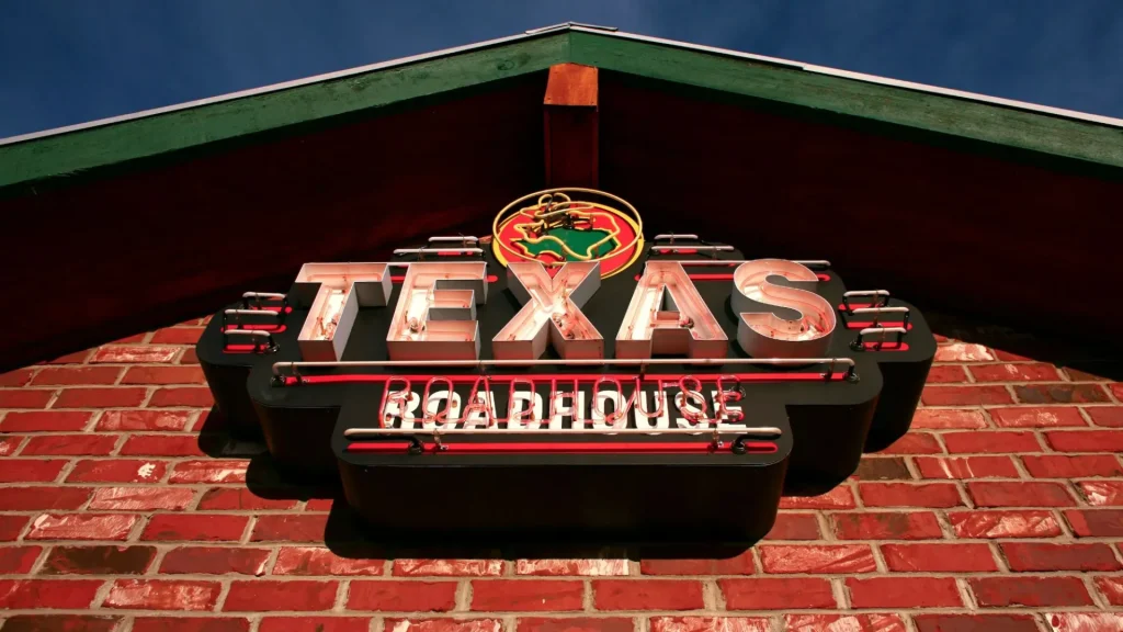 Texas Roadhouse confirms new location in former TGI Fridays spot