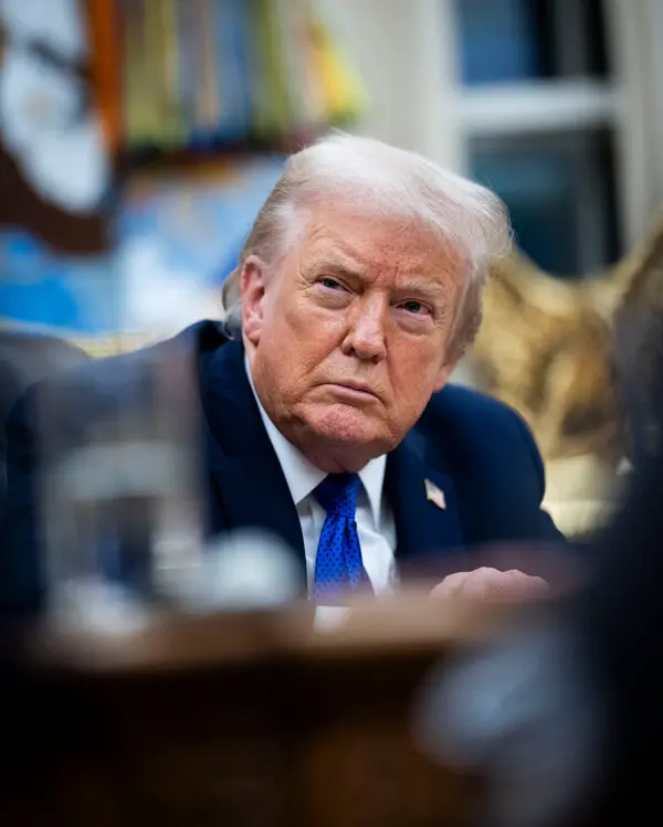 Trump Orders Fannie and Freddie to Buy $200 Billion in Mortgage Bonds